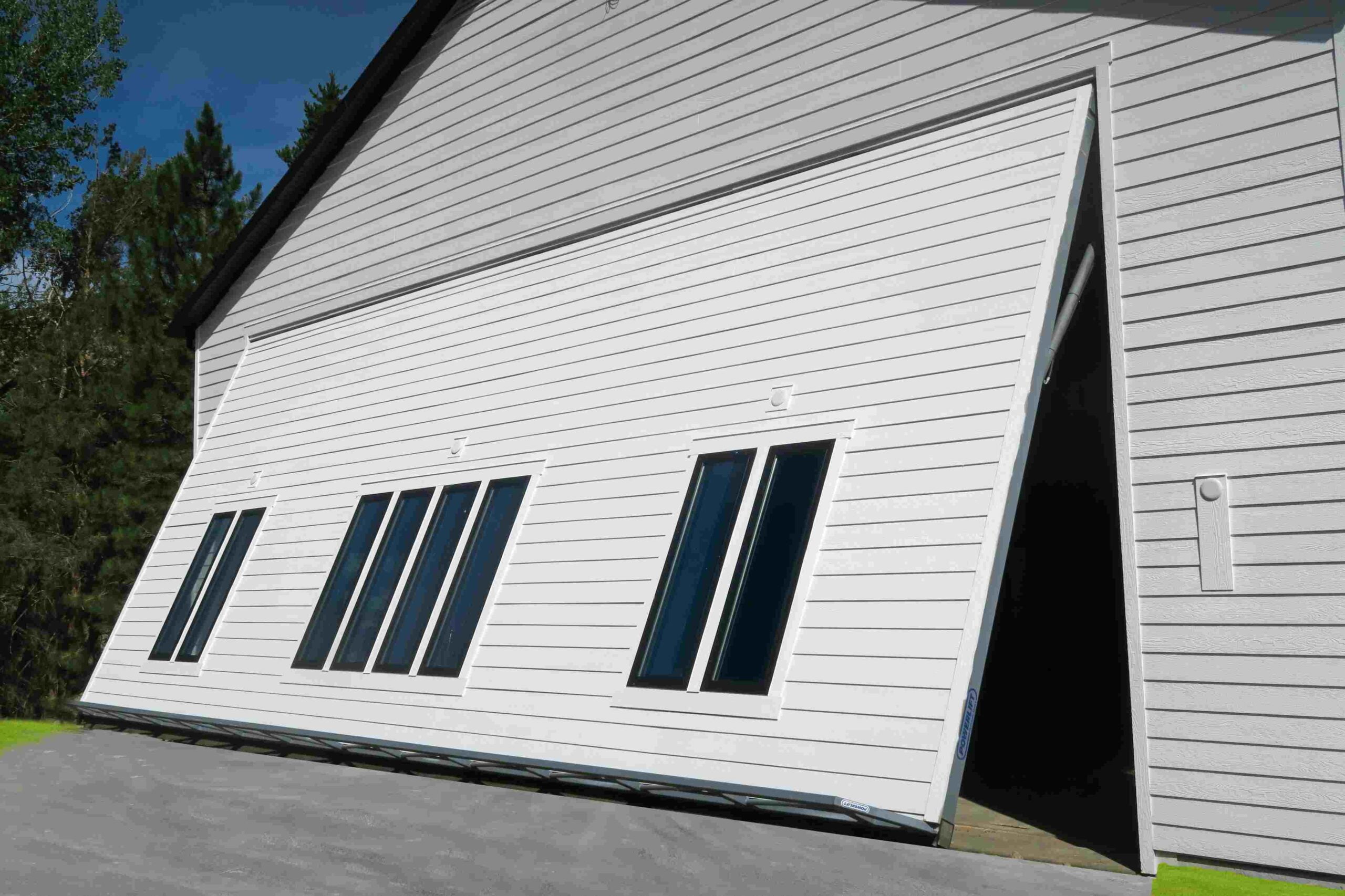 New Hangar & Door With Hardi Plank New Hangar & Door With Hardi Plank