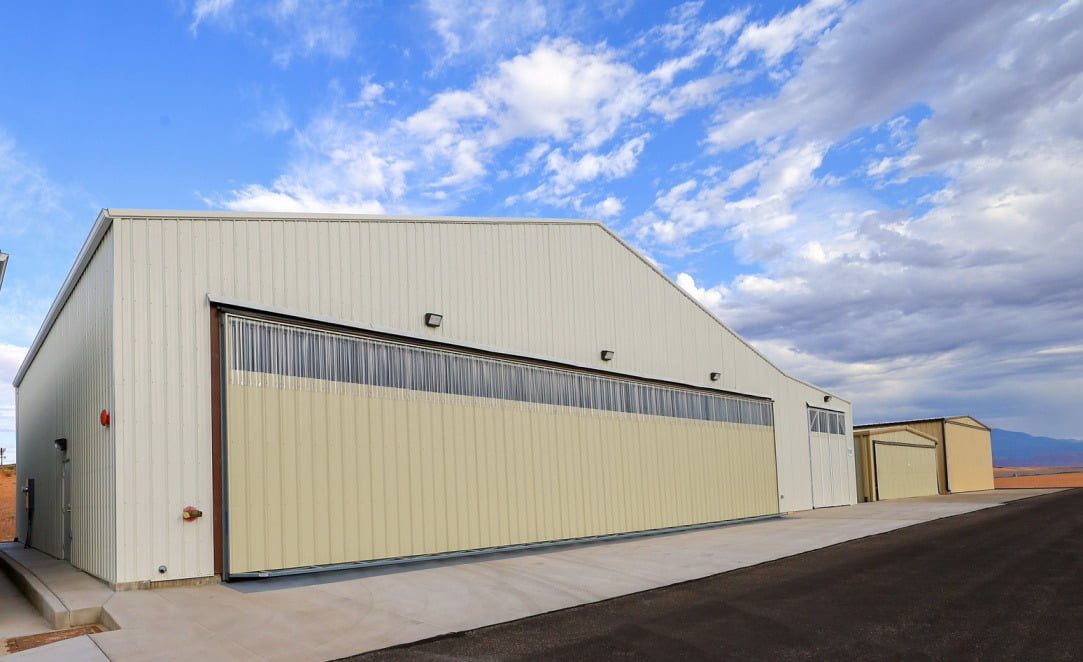 One Airfield, Many PowerLift Doors One Airfield, Many PowerLift Doors
