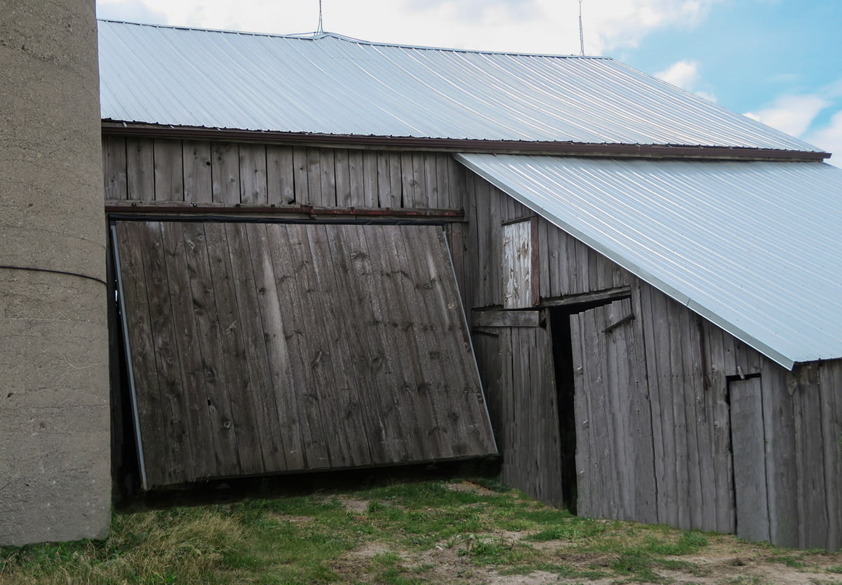 PowerLift Added To 1800s Barn PowerLift Added To 1800s Barn